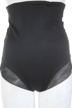 Стягащо бельо Triumph1