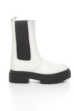 Дамски боти Nasty Gal1