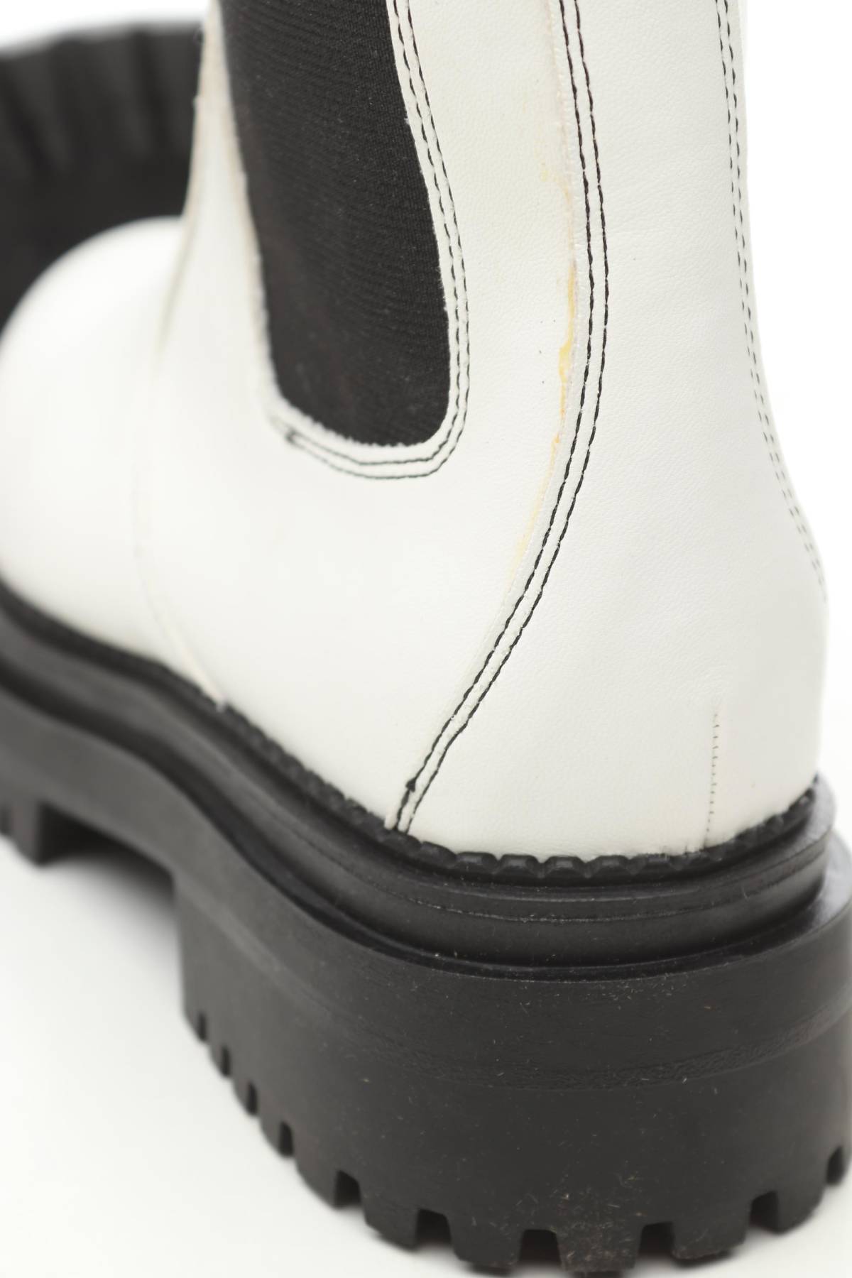 Дамски боти Nasty Gal5