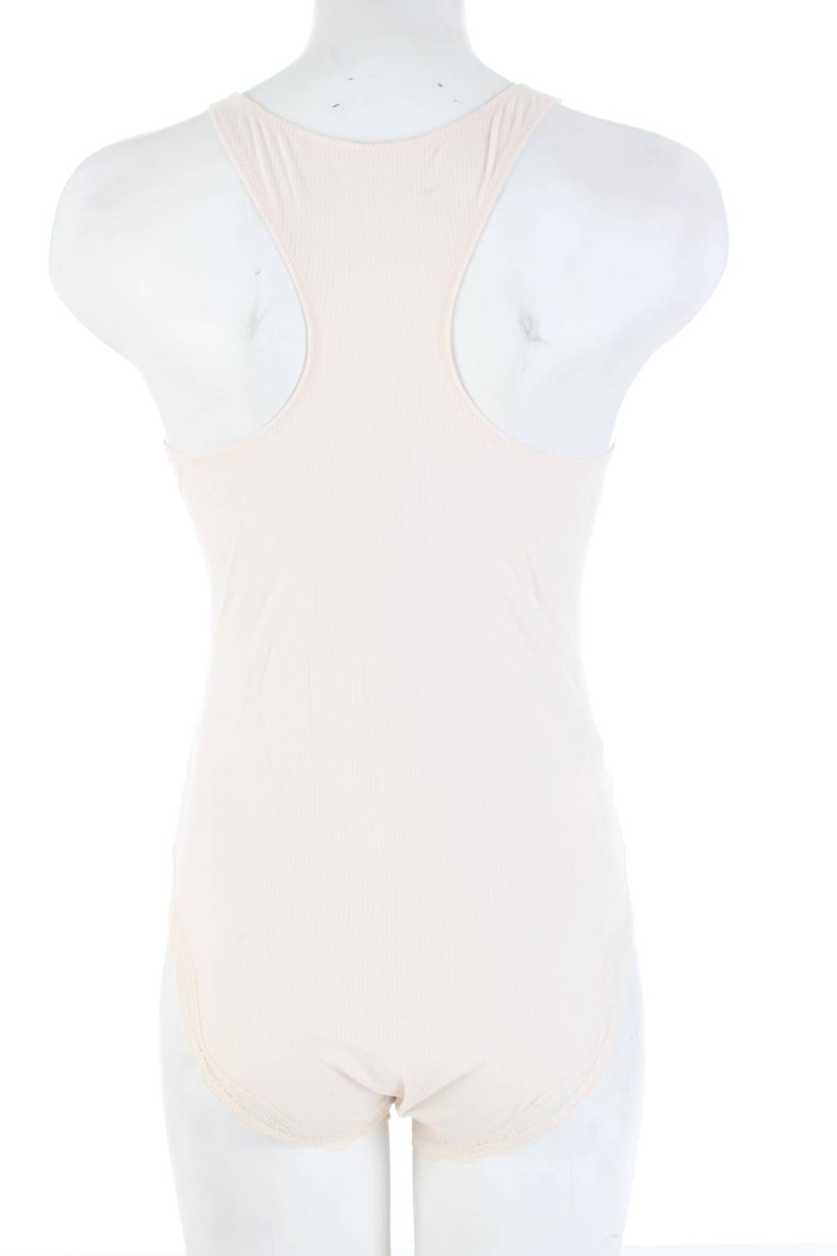 Дамско боди Triumph2