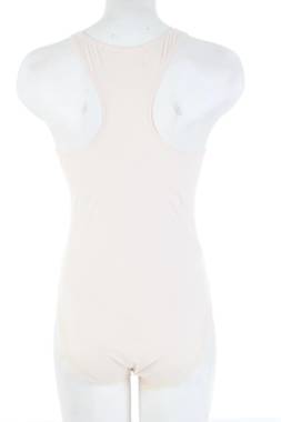 Дамско боди Triumph2 - Contour.bg Дамско боди Triumph2