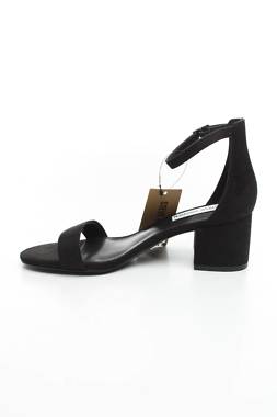 Сандали Steve Madden2