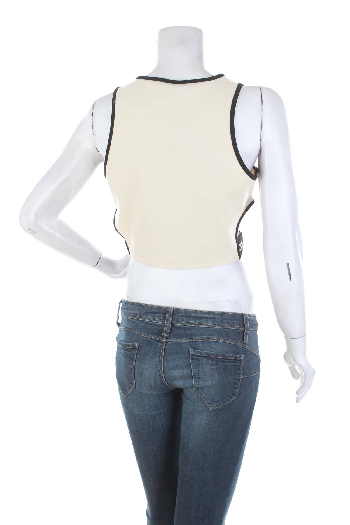 Γυνικείο αθλητικό αμάνικο Karl Lagerfeld Jeans2 - Contourshop.gr Γυνικείο αθλητικό αμάνικο Karl Lagerfeld Jeans2
