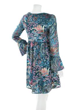 Φορέματα Peace & Love2