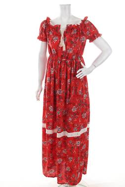 Рокля Boohoo1
