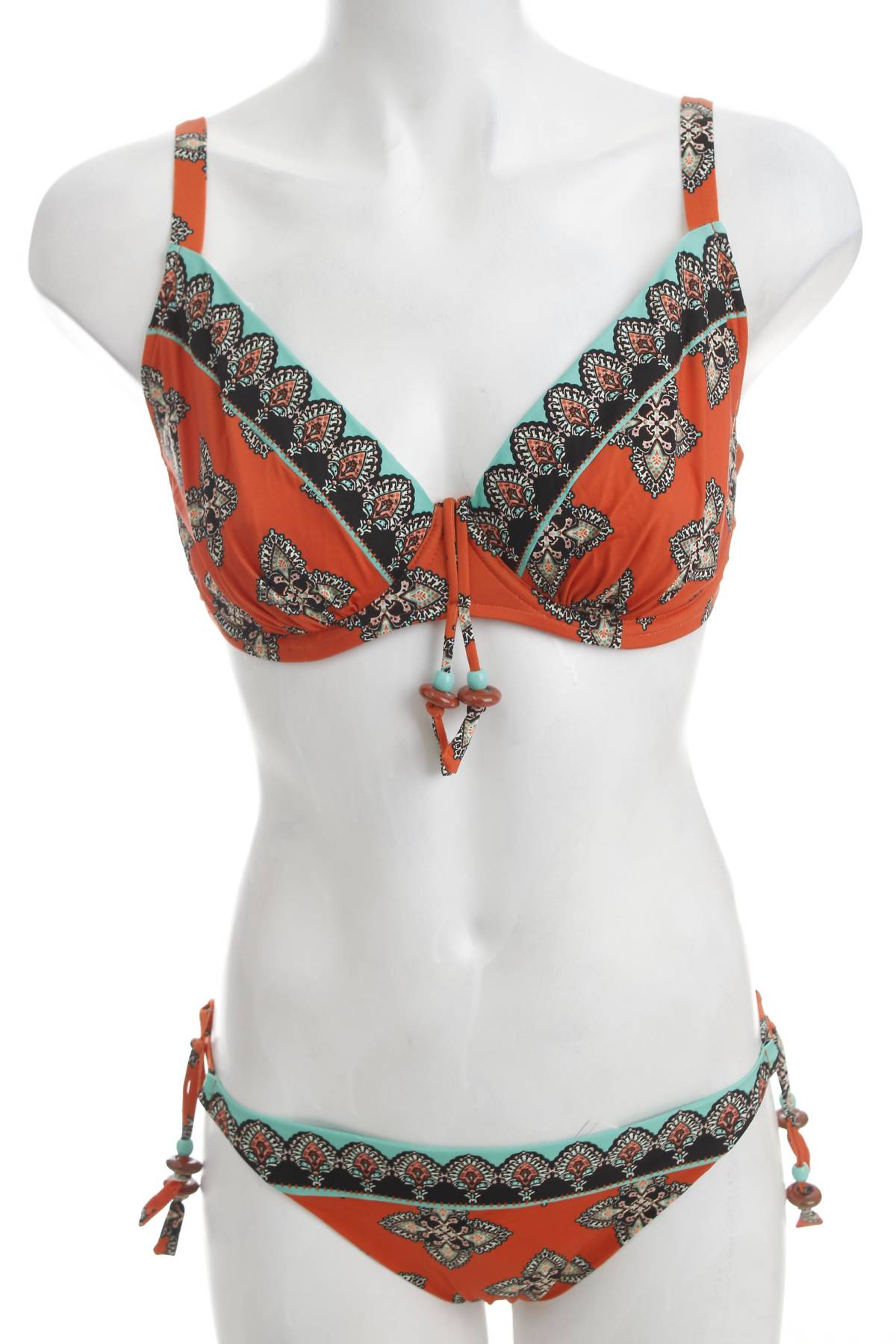Бански костюм Chantelle1 - Contour.bg Бански костюм Chantelle1