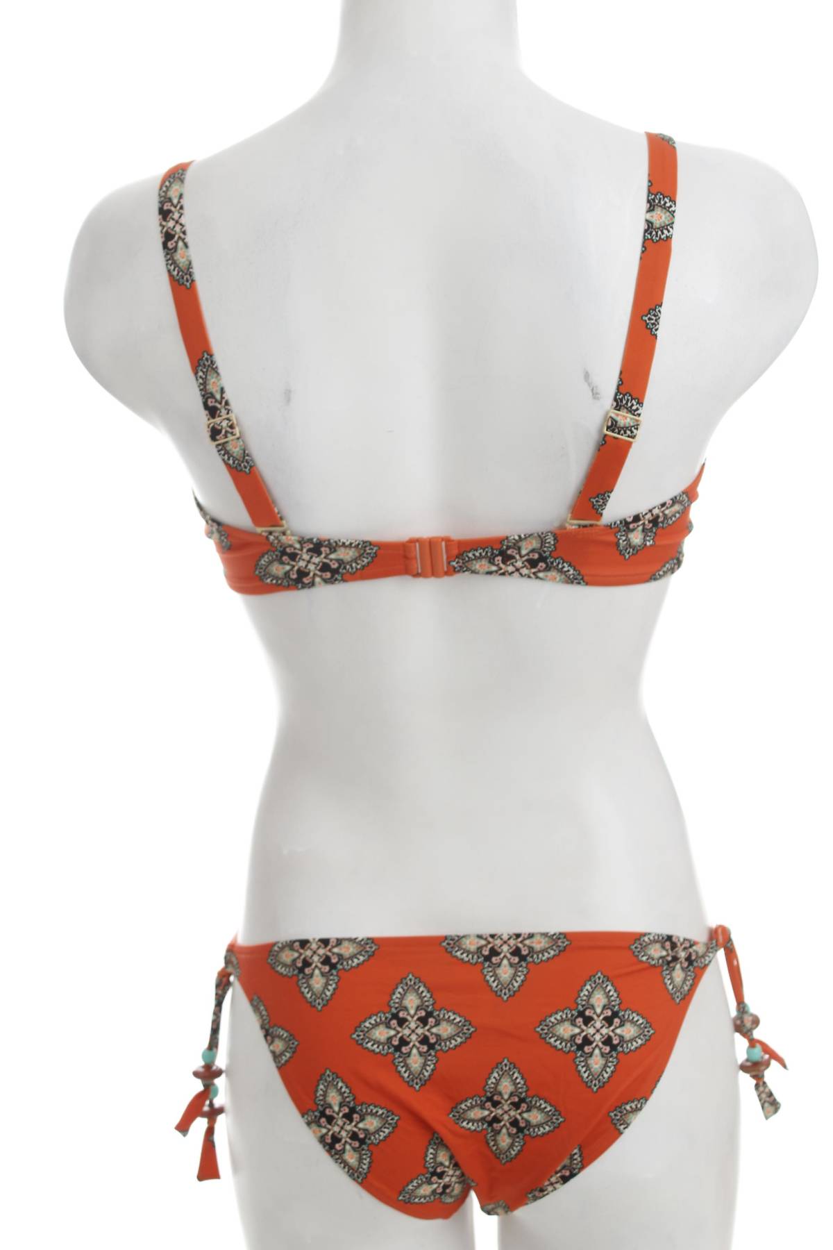 Бански костюм Chantelle2 - Contour.bg Бански костюм Chantelle2