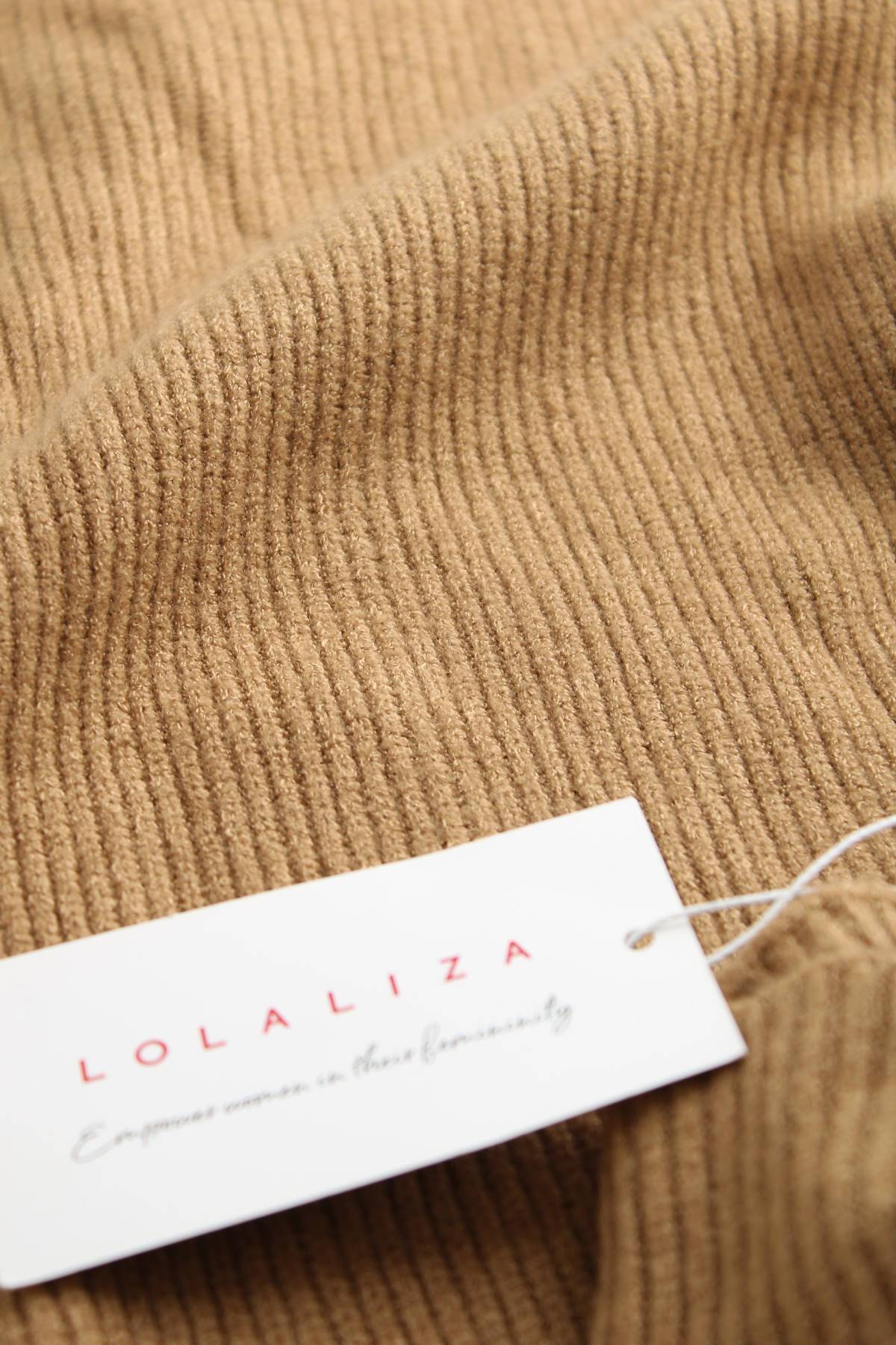 Дамски пуловер Lola Liza3