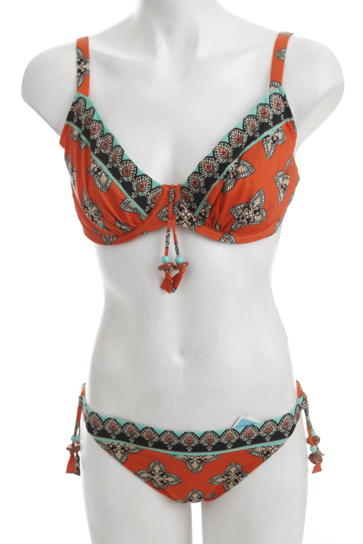 Бански костюм Chantelle1 - Contour.bg Бански костюм Chantelle1