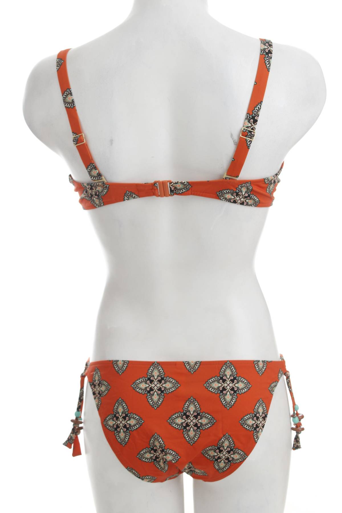 Бански костюм Chantelle2 - Contour.bg Бански костюм Chantelle2