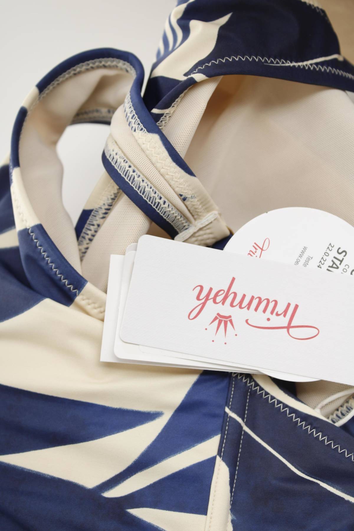 Бански горнище Triumph3