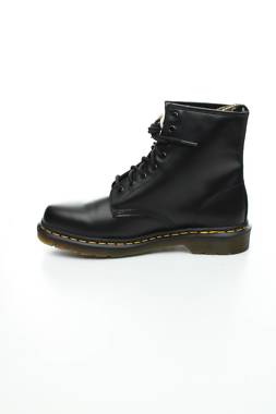 Ανδρικά παπούτσια Dr. Martens2