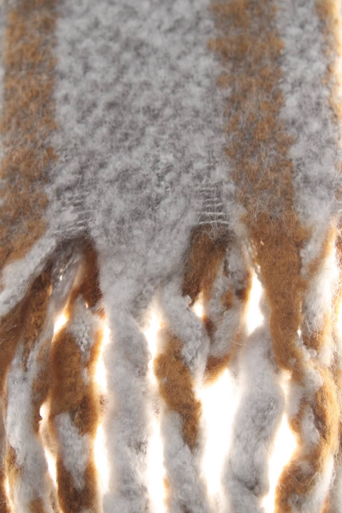 Плетен шал Numph2