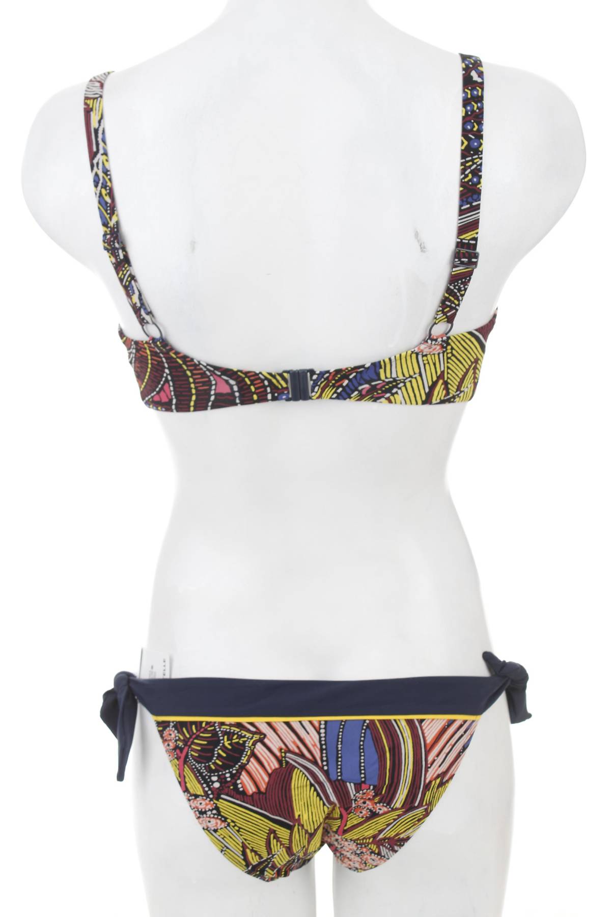 Бански костюм Chantelle2 - Contour.bg Бански костюм Chantelle2
