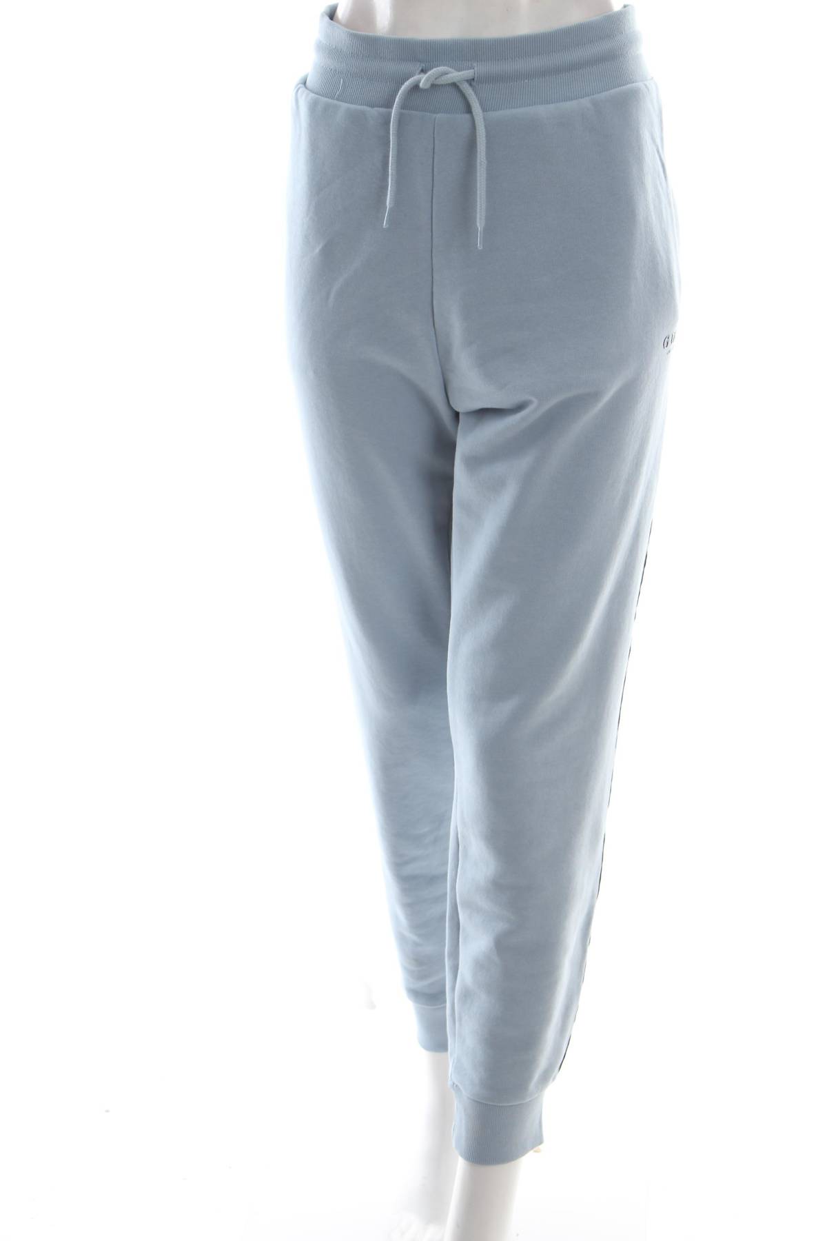 Дамско спортно долнище Guess1 - Contour.bg Дамско спортно долнище Guess1