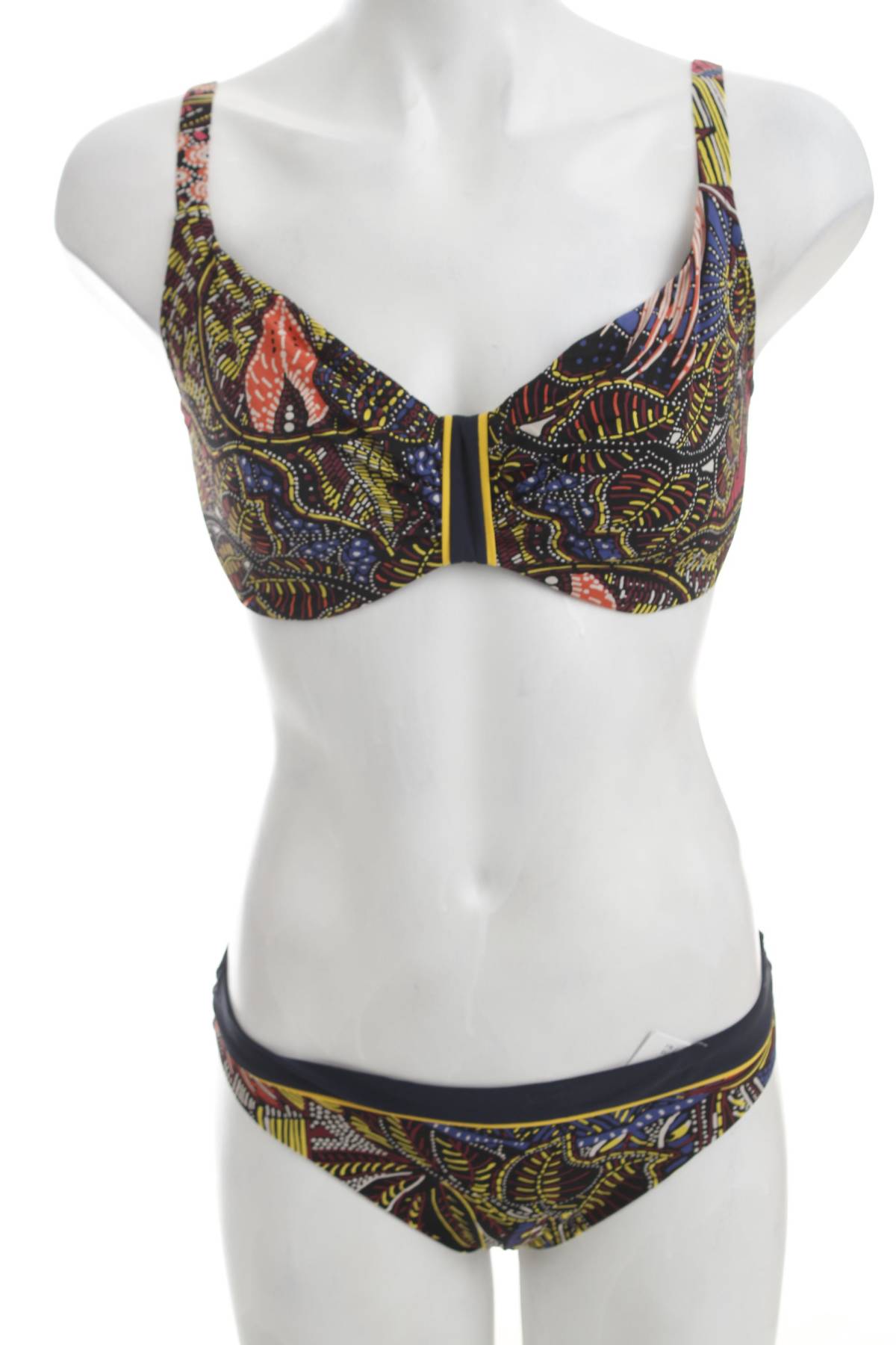 Бански костюм Chantelle1 - Contour.bg Бански костюм Chantelle1