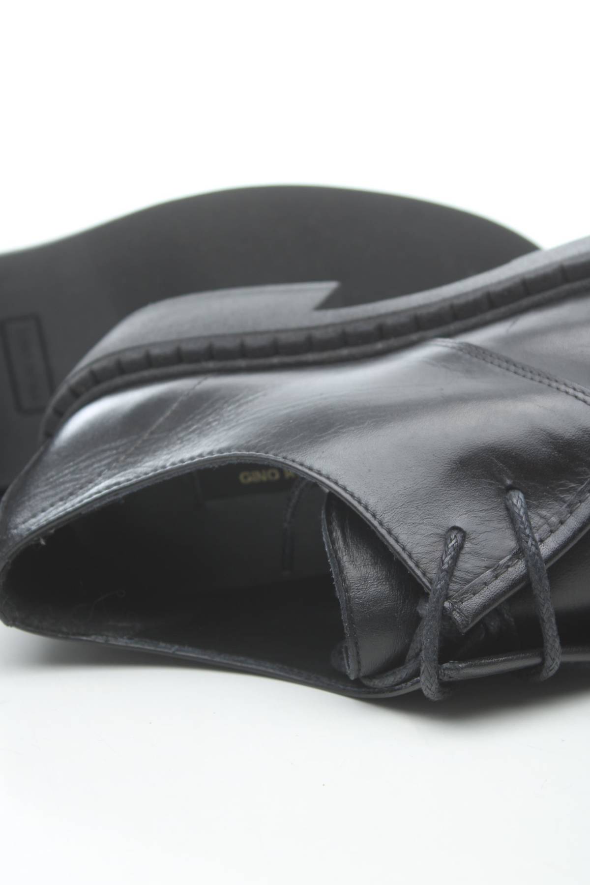 Дамски обувки Gino Rossi5