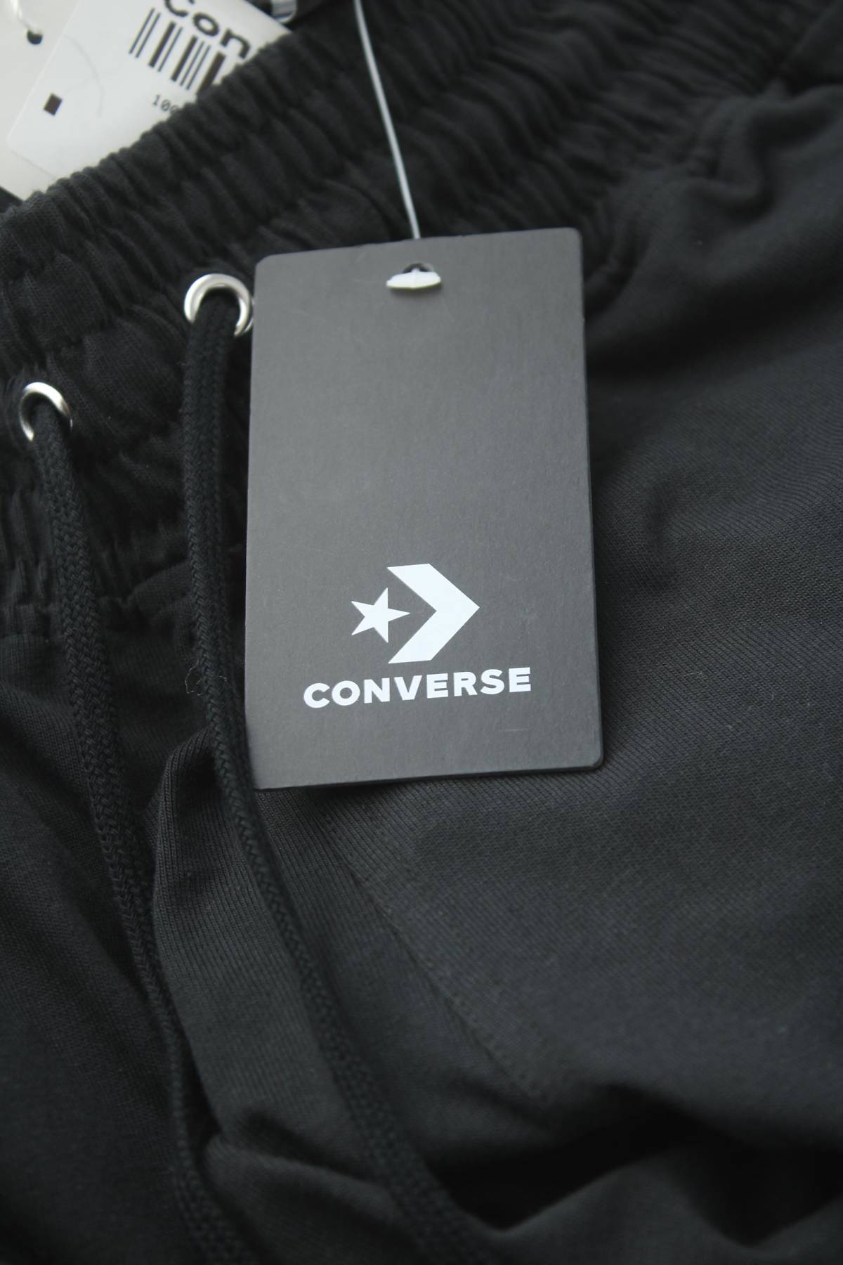 Дамски къс панталон Converse3