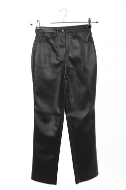 Дамски кожен панталон Guess1