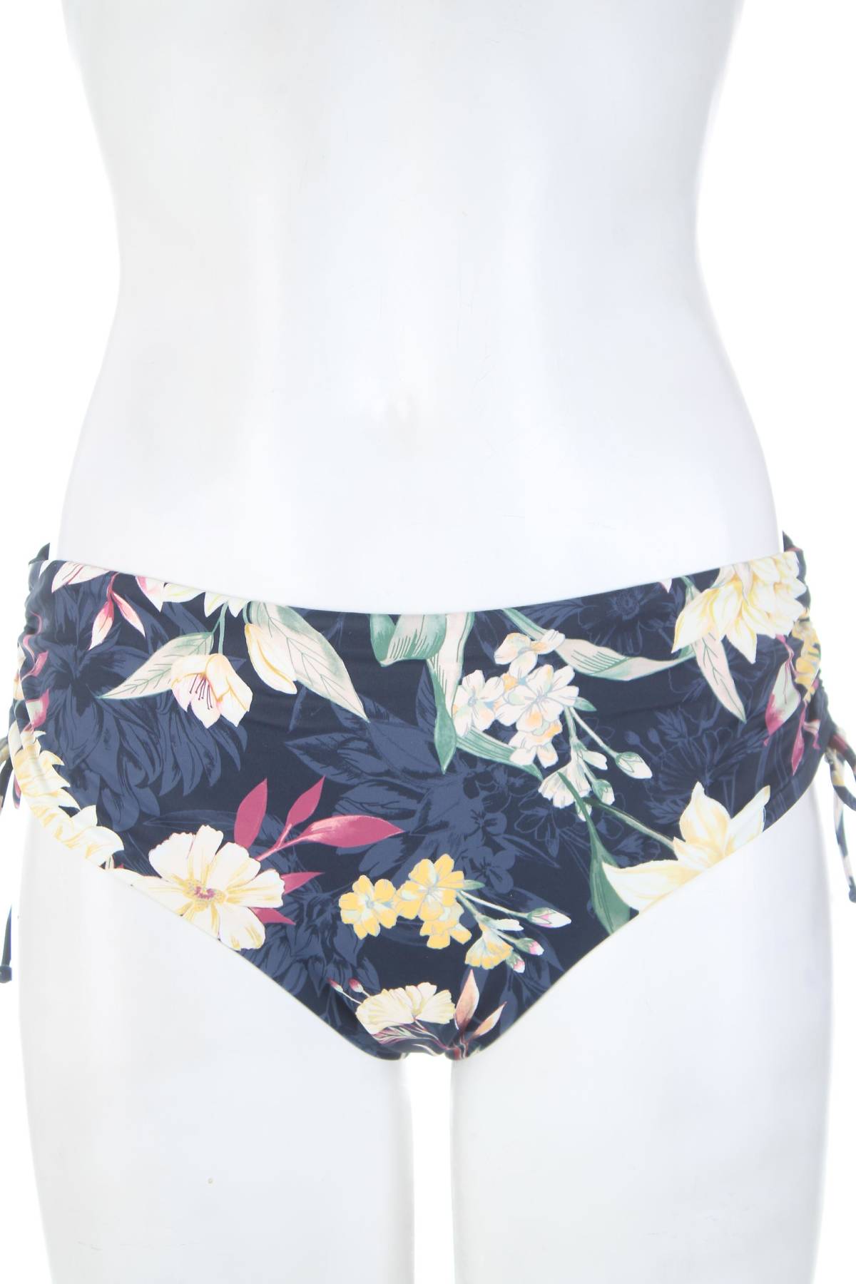 Μαγιό κάτω τμήμα Triumph1