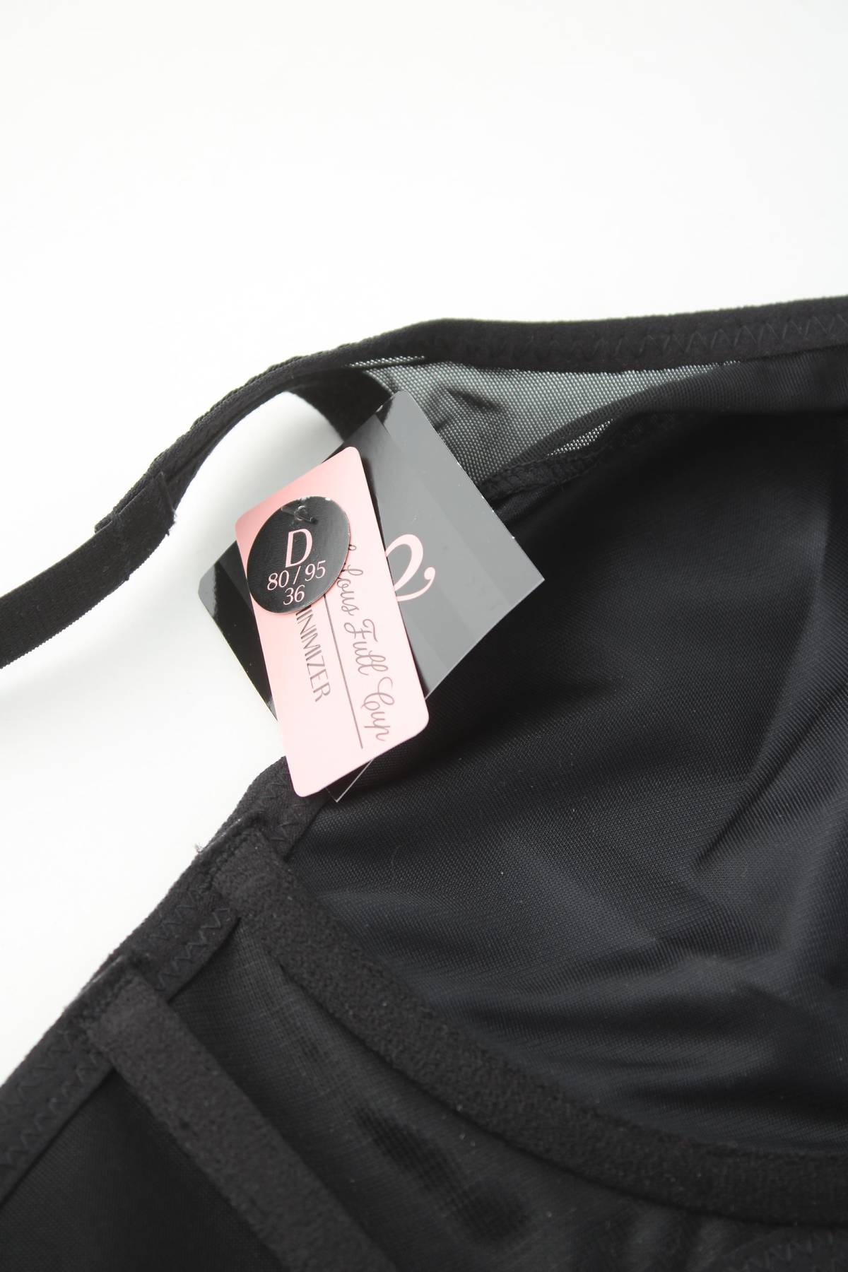 Сутиен Hunkemoller3