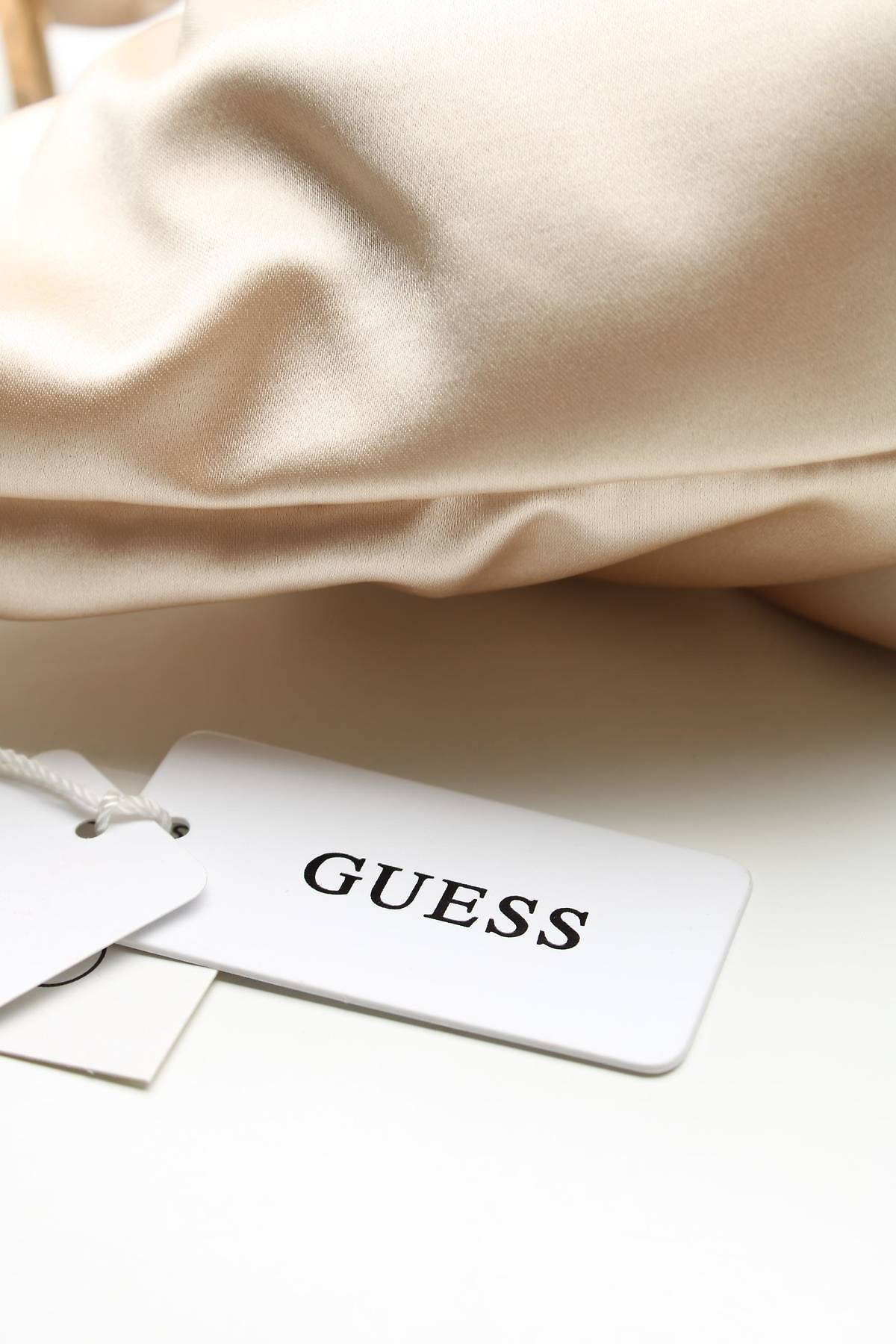 Чанта Guess4 - Contour.bg Чанта Guess4