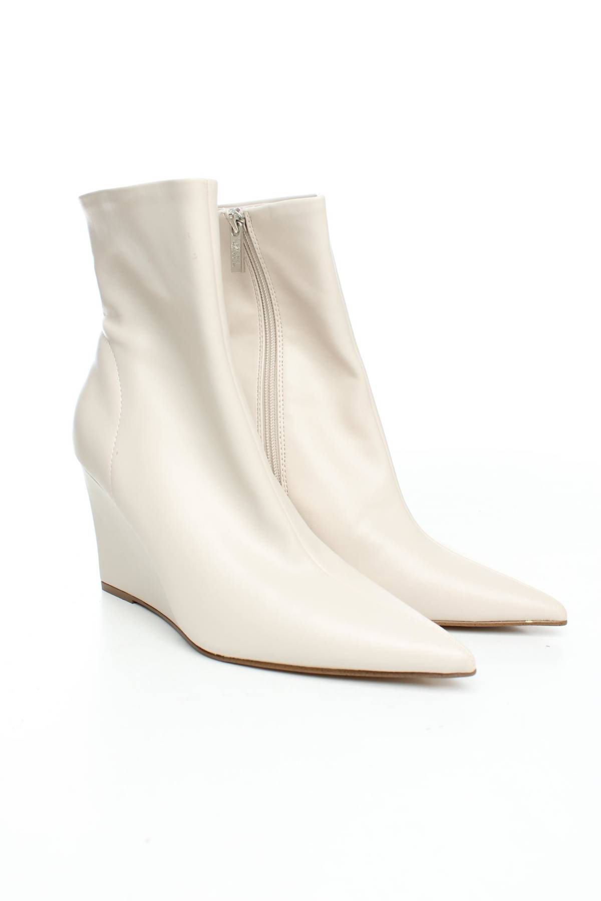 Дамски боти Steve Madden3