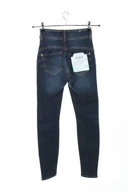 Γυναικεία τζιν Guess2