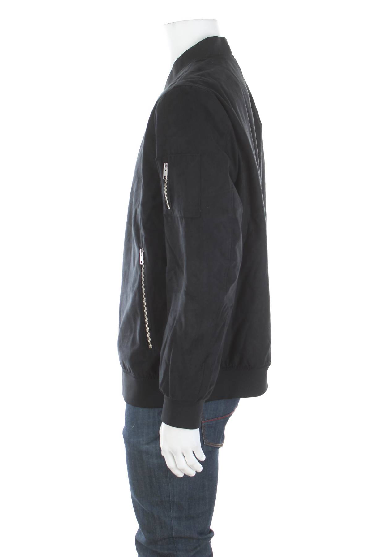 Мъжко яке Jack & Jones3 - Contour.bg Мъжко яке Jack & Jones3