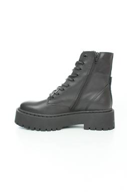 Дамски боти Steve Madden2