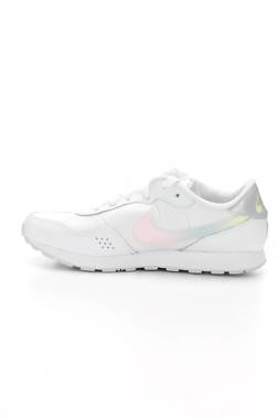 Детски маратонки Nike2 - Contour.bg Детски маратонки Nike2