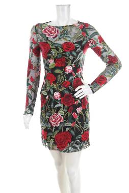 Φορέματα Guess By Marciano1