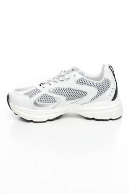 Αθλητικά παπούτσια Steve Madden2 - Contourshop.gr Αθλητικά παπούτσια Steve Madden2