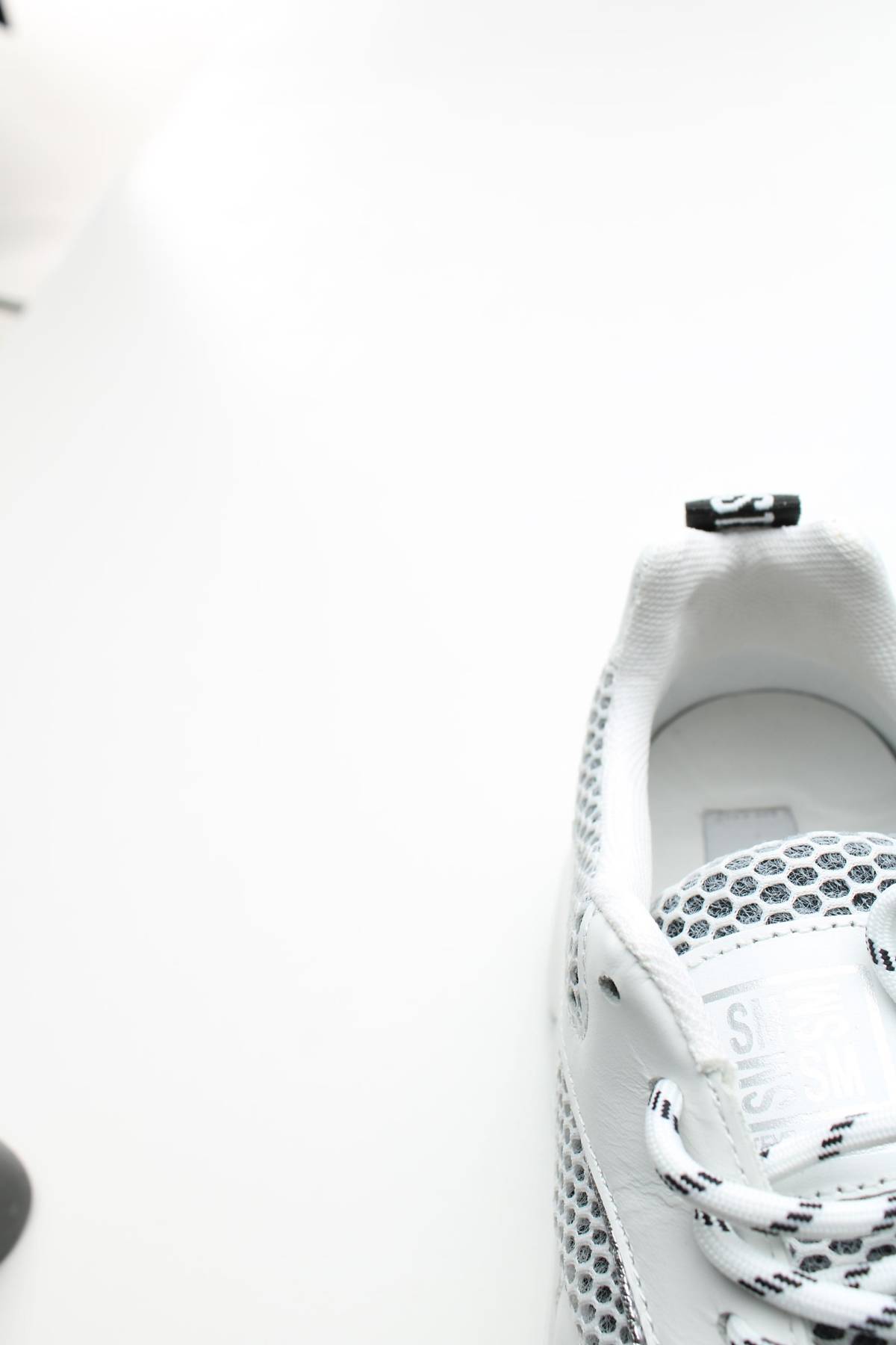 Αθλητικά παπούτσια Steve Madden5 - Contourshop.gr Αθλητικά παπούτσια Steve Madden5