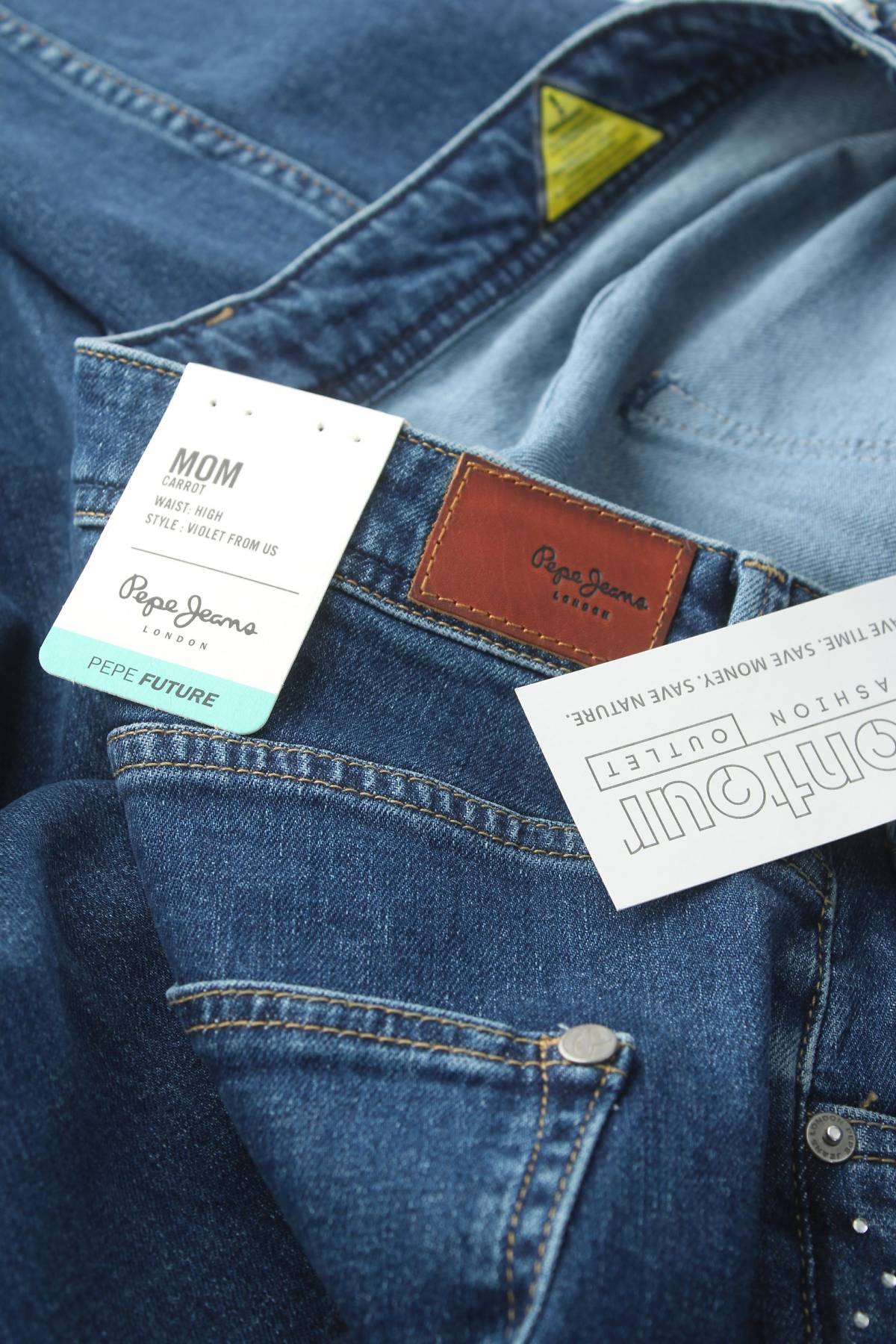 Γυναικεία τζιν Pepe Jeans3