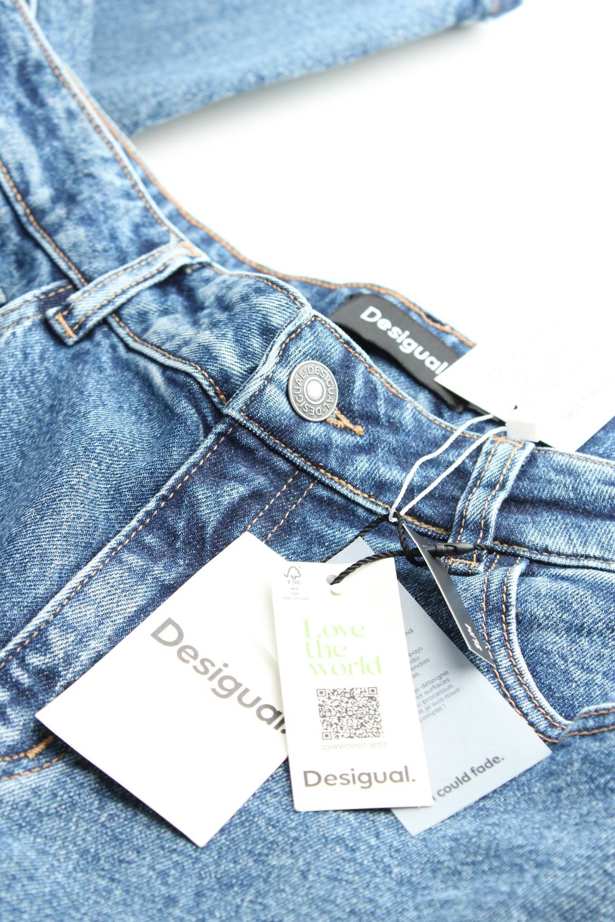 Γυναικεία τζιν Desigual3