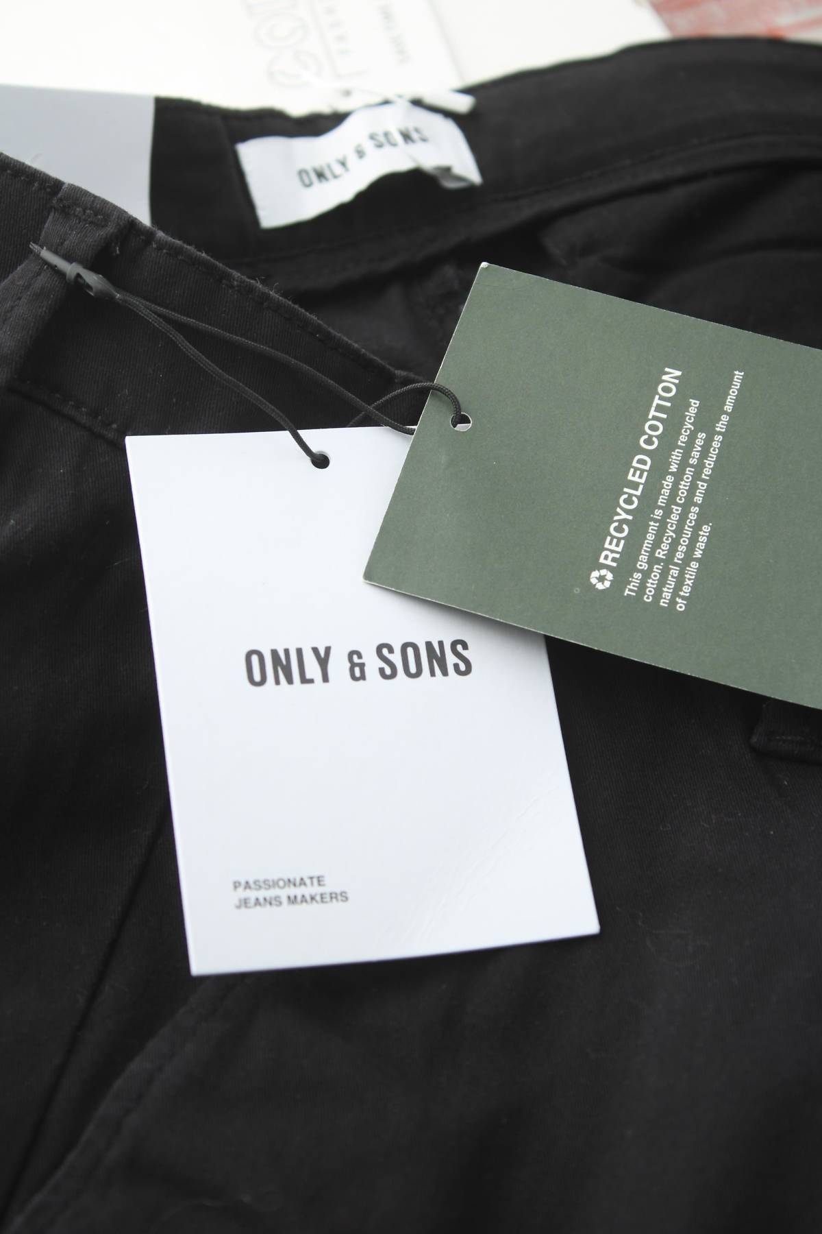 Мъжки къс панталон Only & Sons3