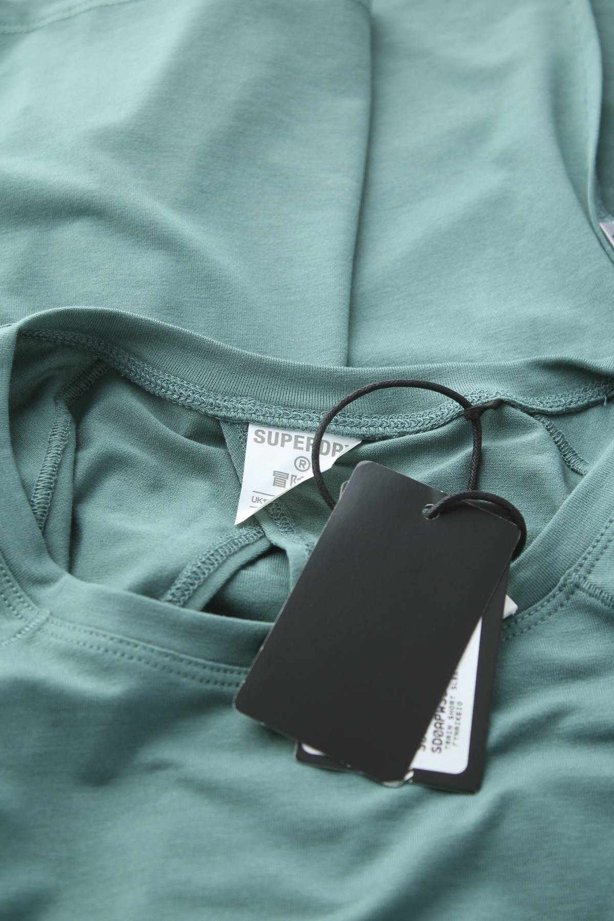 Дамска блуза Superdry3