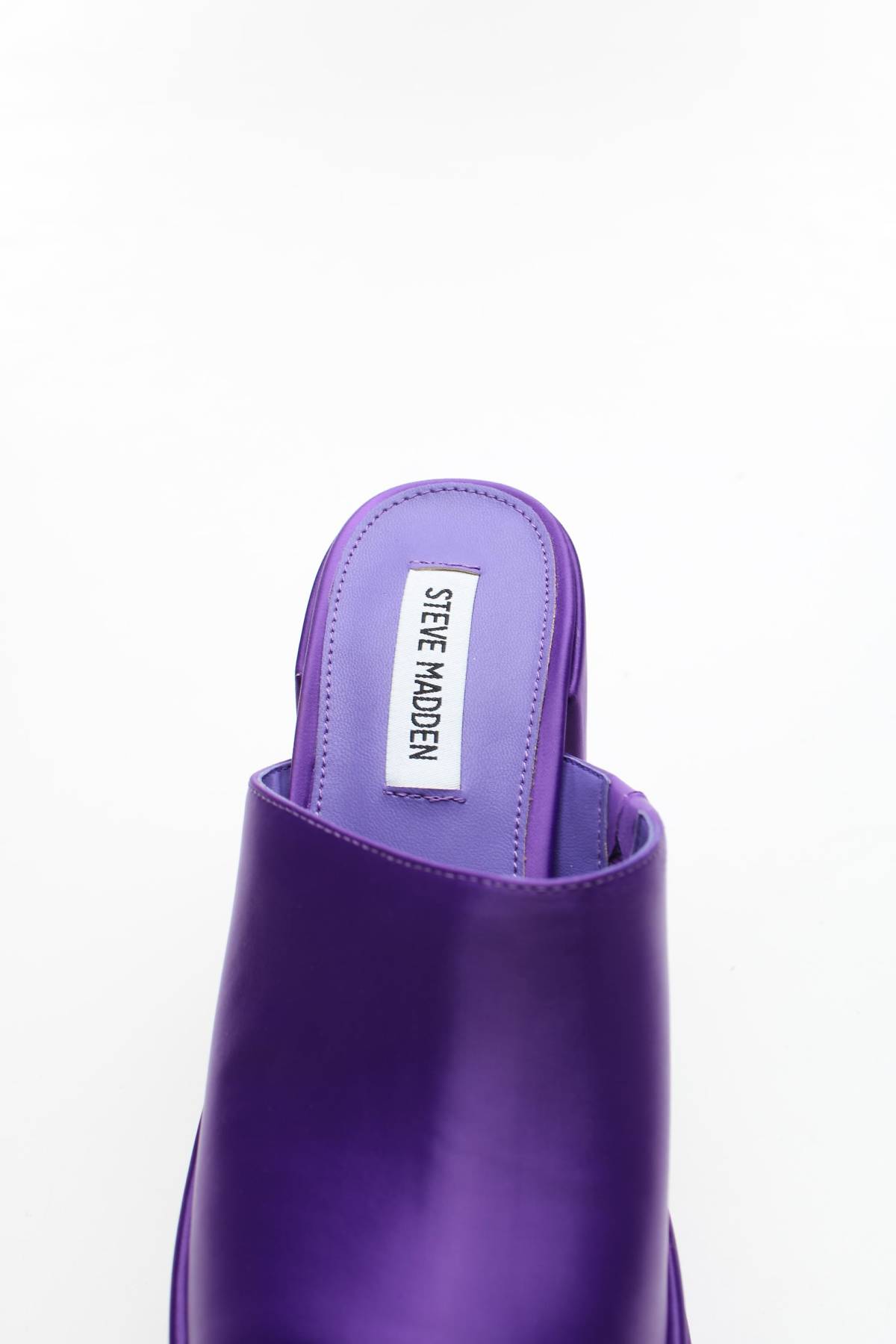 Чехли Steve Madden5 - Contour.bg Чехли Steve Madden5