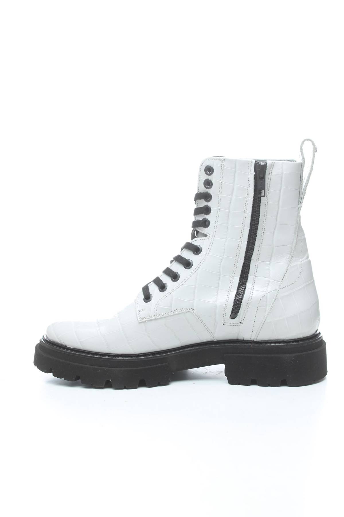 Дамски боти REHAB Footwear 2