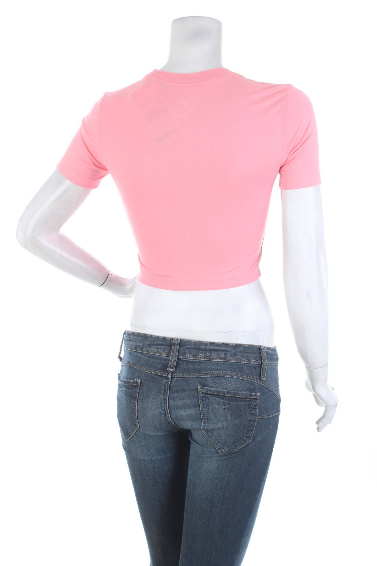 Дамска спортна тениска Nike2