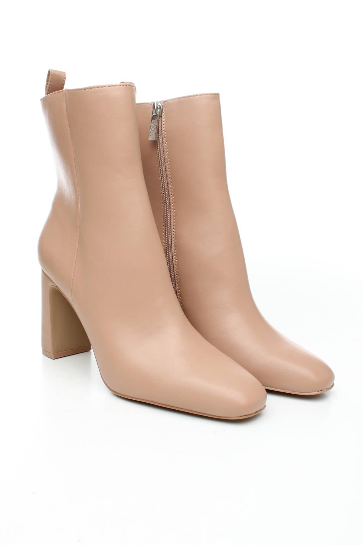 Дамски боти Steve Madden3