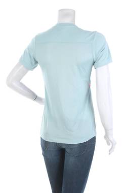 Дамска спортна тениска Nike2