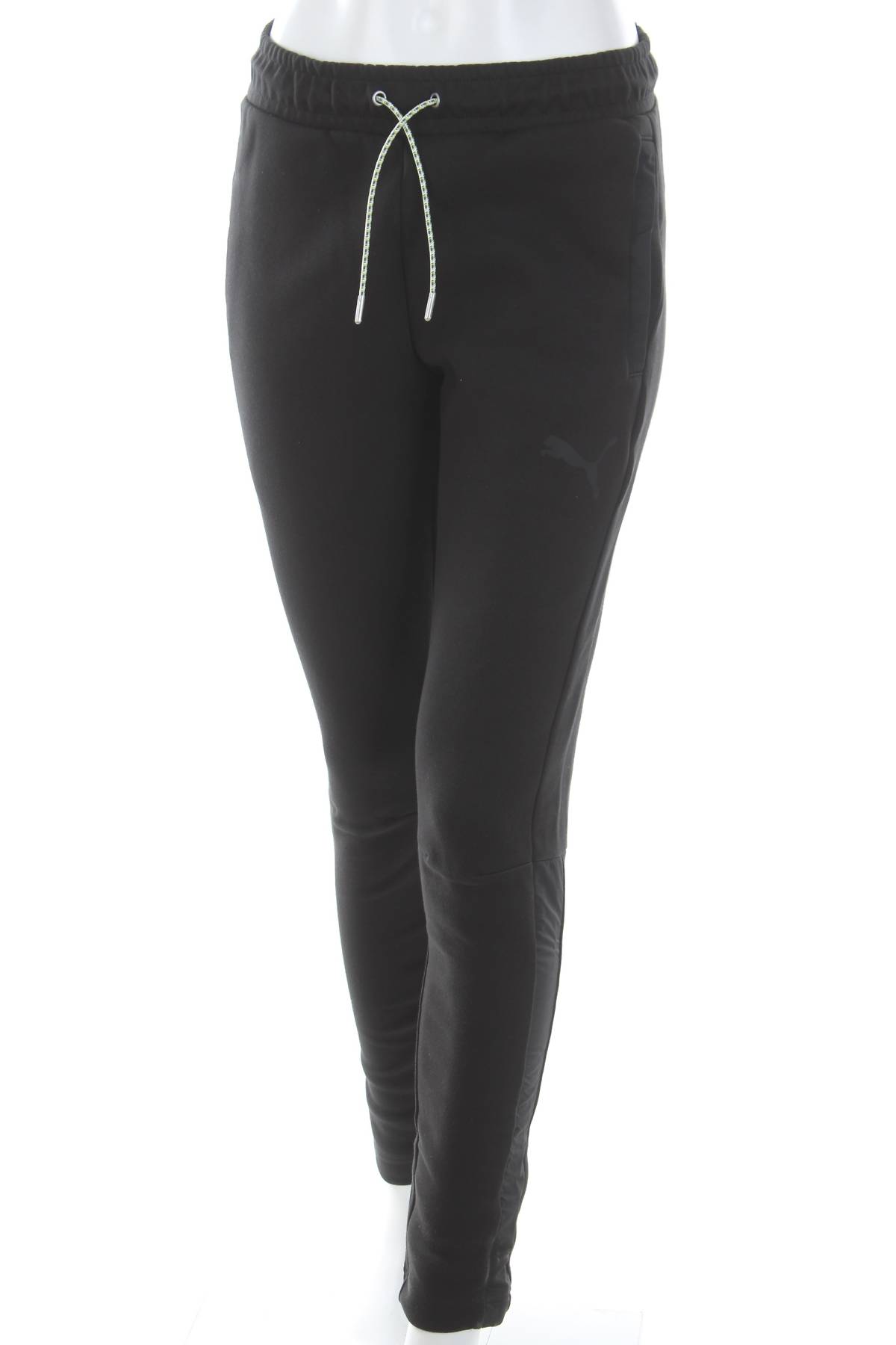 Дамско спортно долнище Puma1