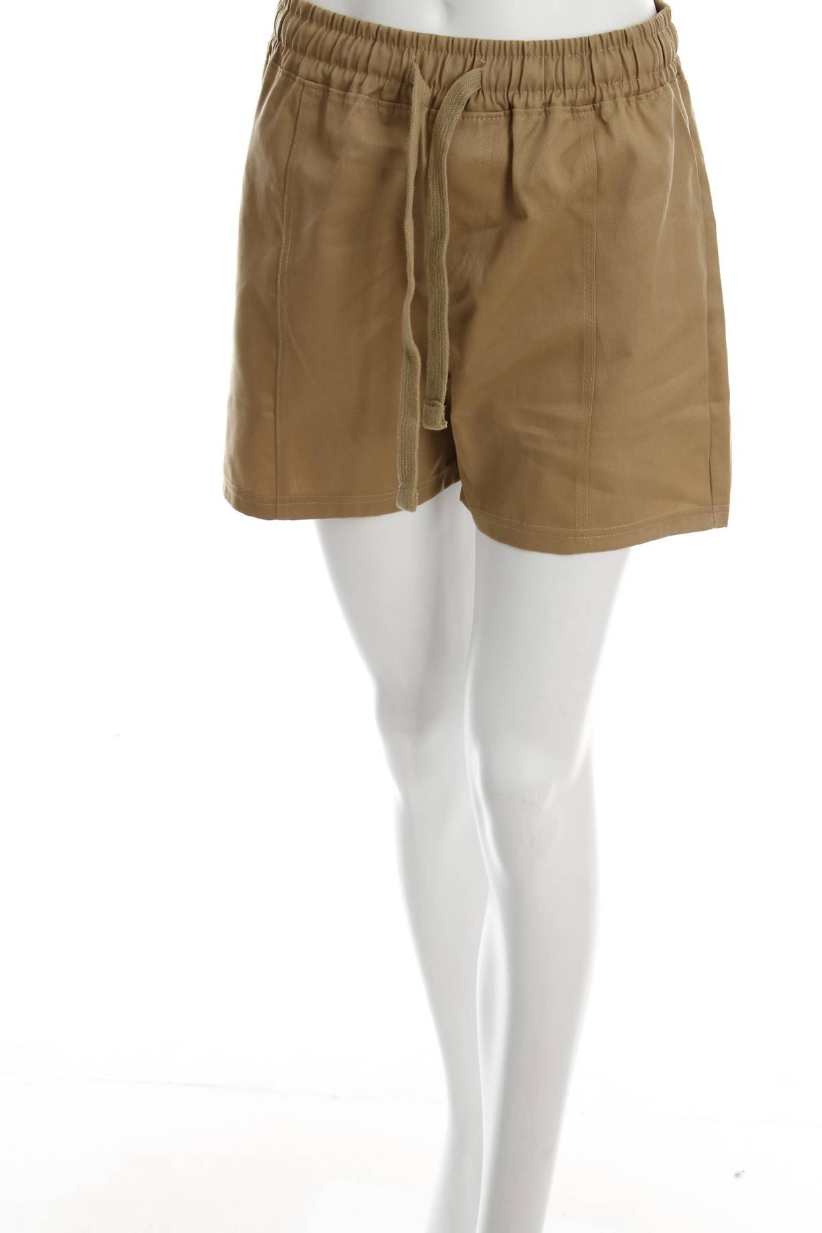 Дамски къс панталон Boohoo1