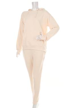 Дамски спортен екип Missguided1 - Contour.bg Дамски спортен екип Missguided1