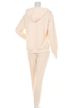 Дамски спортен екип Missguided2 - Contour.bg Дамски спортен екип Missguided2