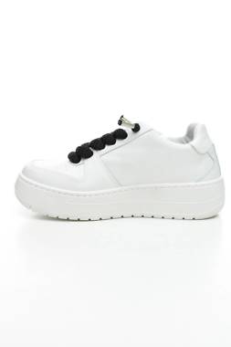 Γυναικεία παπούτσια 2Star2 - Contourshop.gr Γυναικεία παπούτσια 2Star2