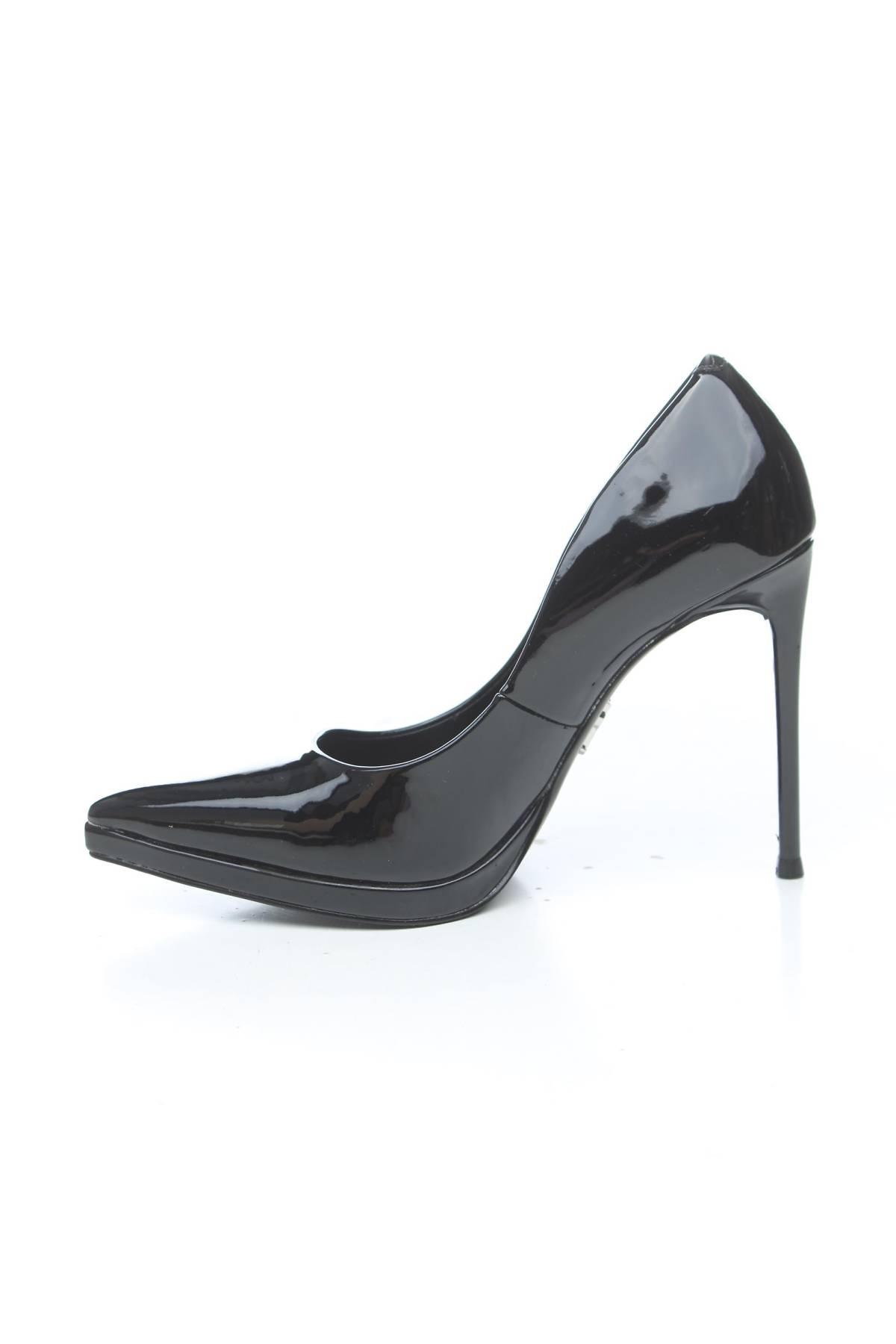 Дамски обувки Steve Madden2 - Contour.bg Дамски обувки Steve Madden2
