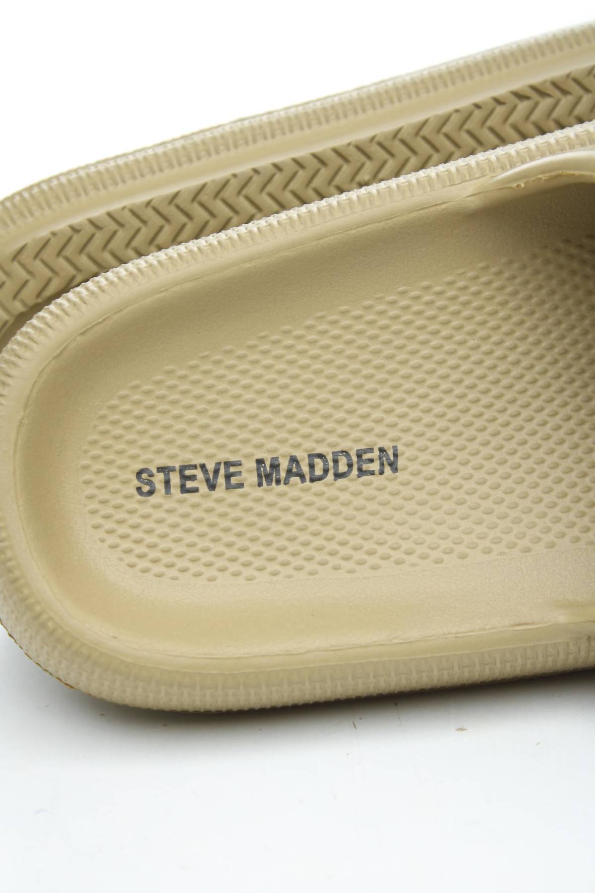 Чехли Steve Madden5 - Contour.bg Чехли Steve Madden5